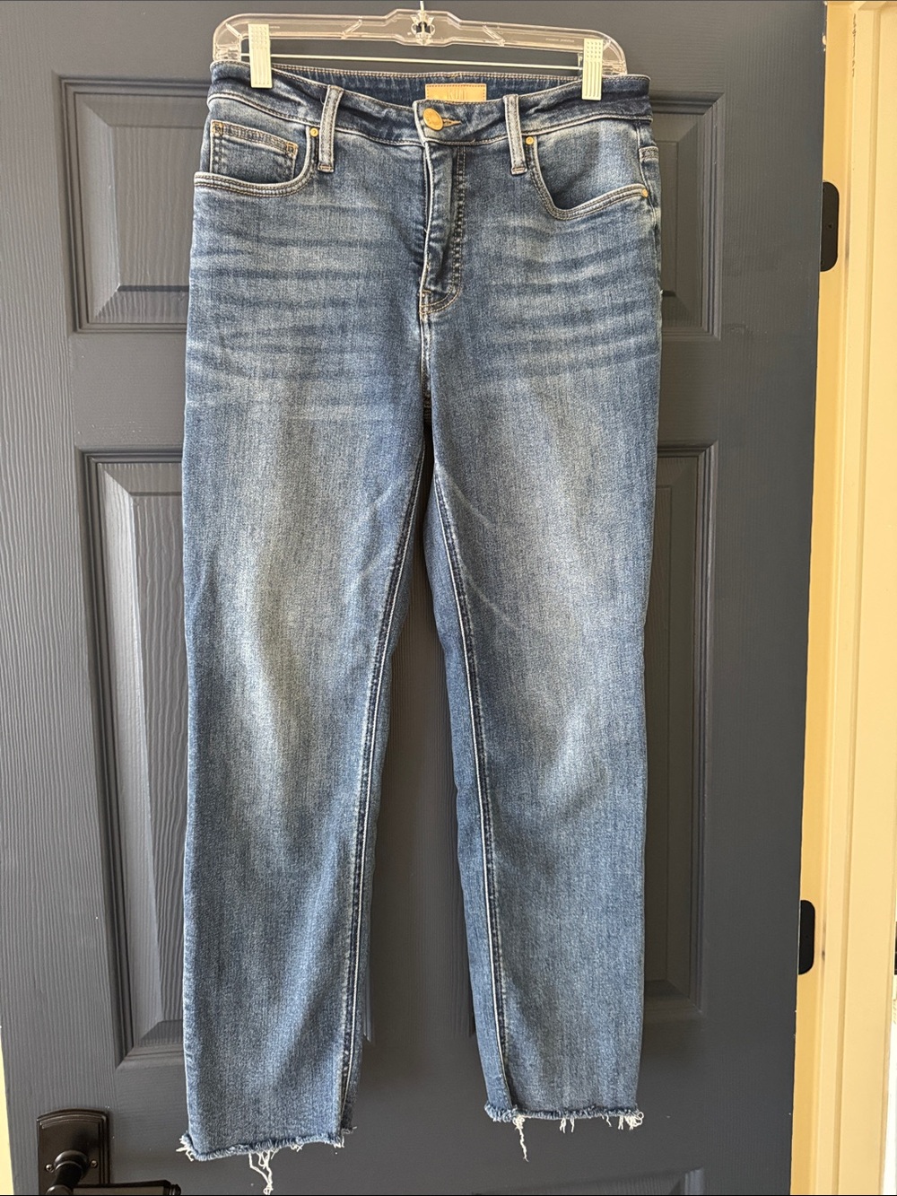 Kut from the Kloth Light-Medium Blue Straight Leg Jeans